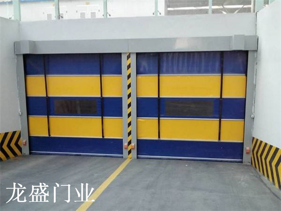 大连抗风快速堆积门