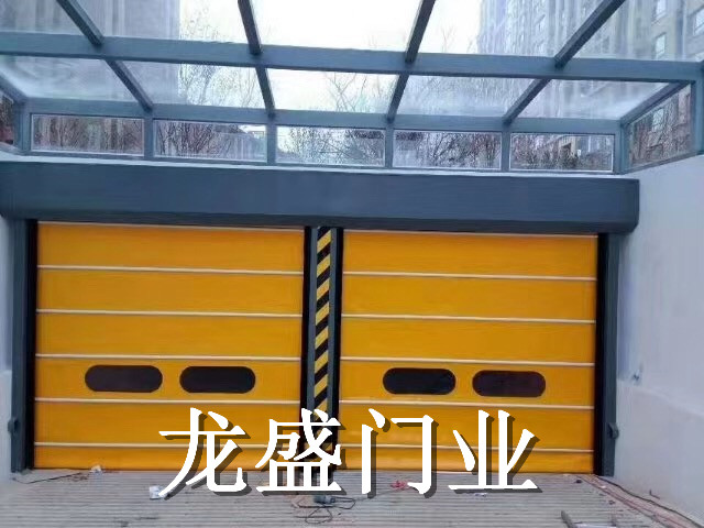 白山地下车库堆积门安装